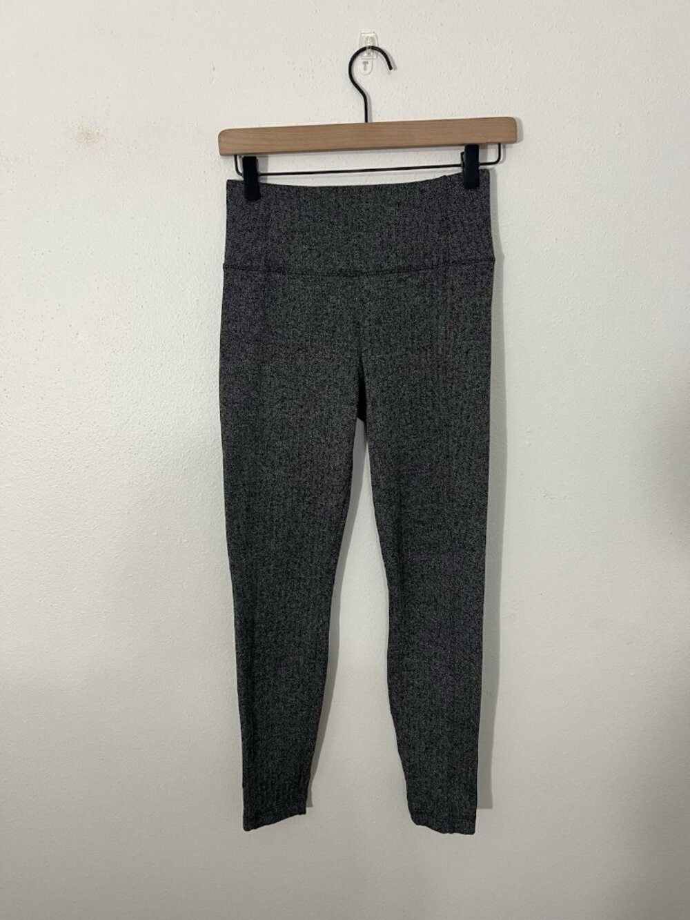 Athleta Delancey Herringbone Tight Size XS Athletic Gym Casual